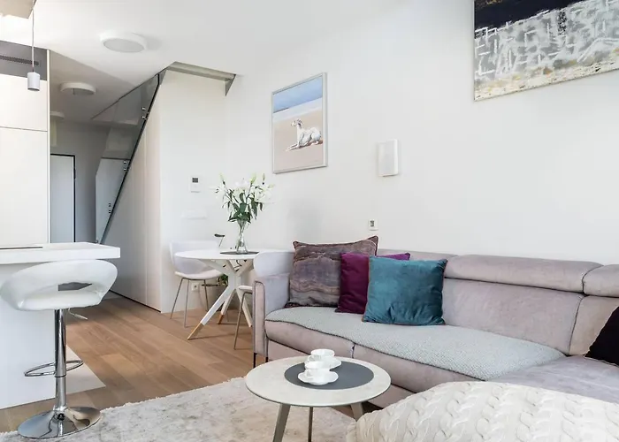 Apartment Purple Haze Woronicza Premium Loft Warsaw